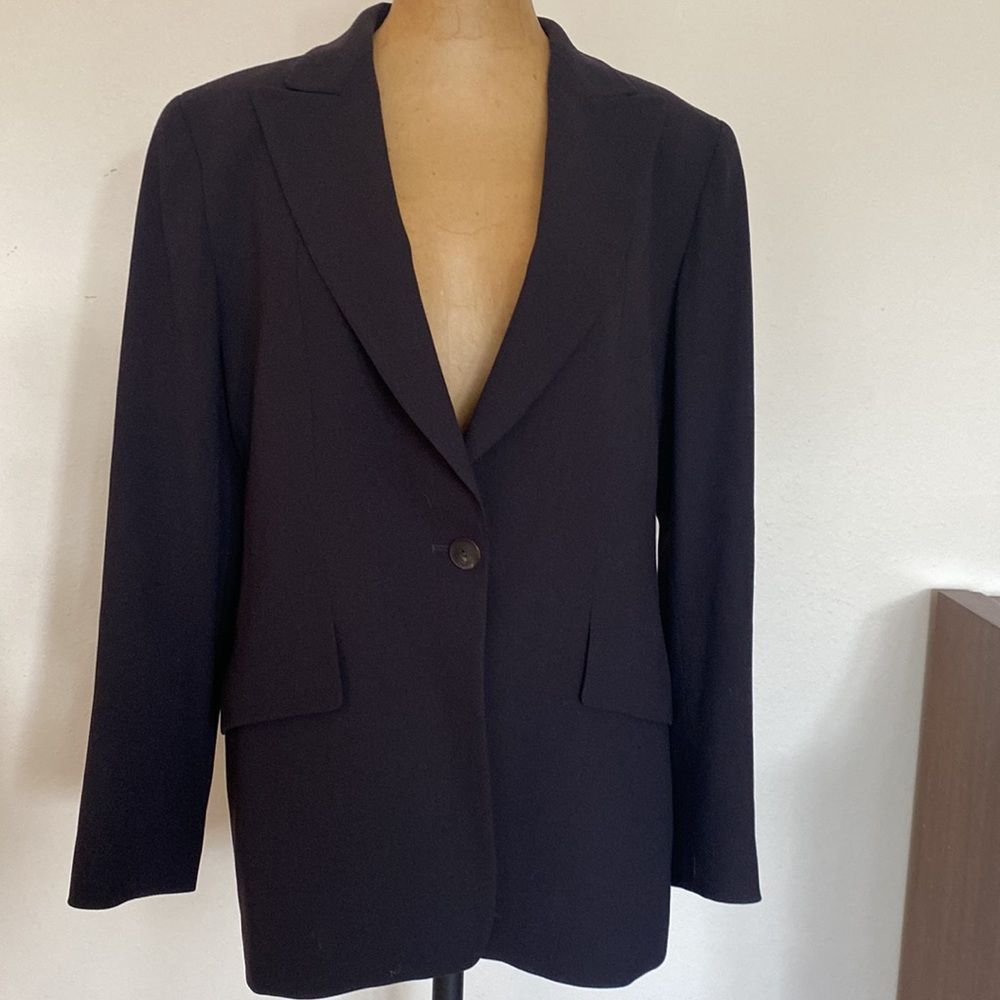 Lafayette 148 New York Size 8 Wool Blazer in Black
